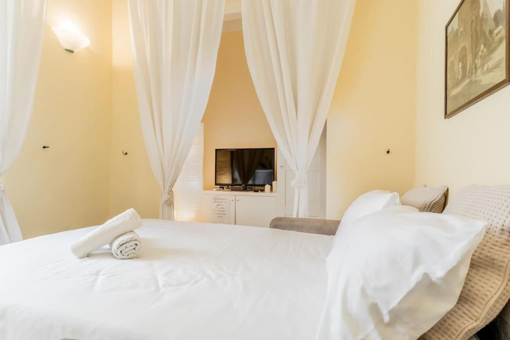 Vatican House Entire Two Bedrooms 2 Wi Fi A Portable One Apartamento