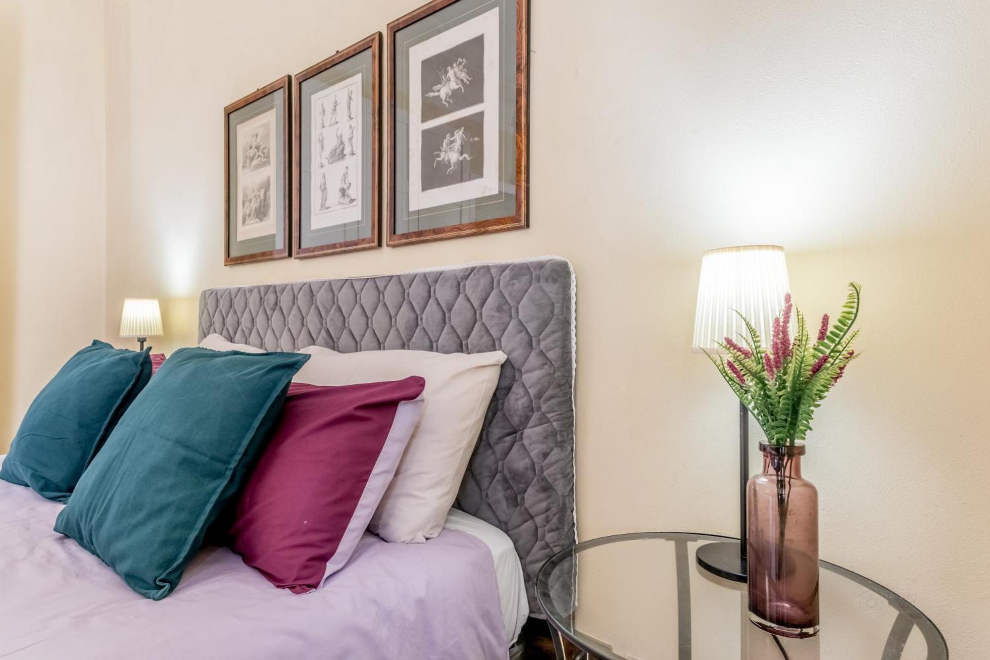 Vatican House Entire Two Bedrooms 2 Wi Fi A Portable One Apartamento *